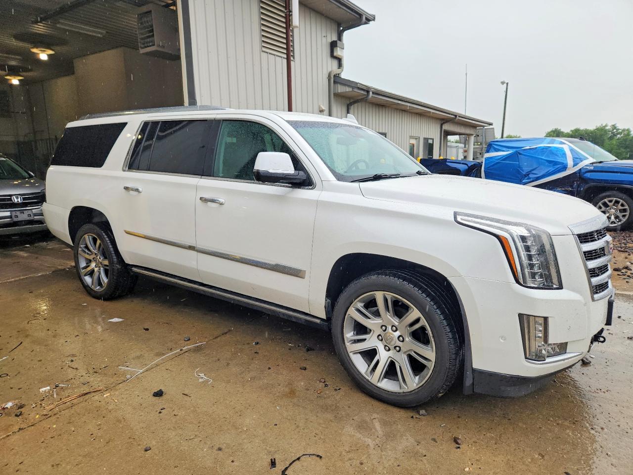 Cadillac Escalade Esv Premium Luxury