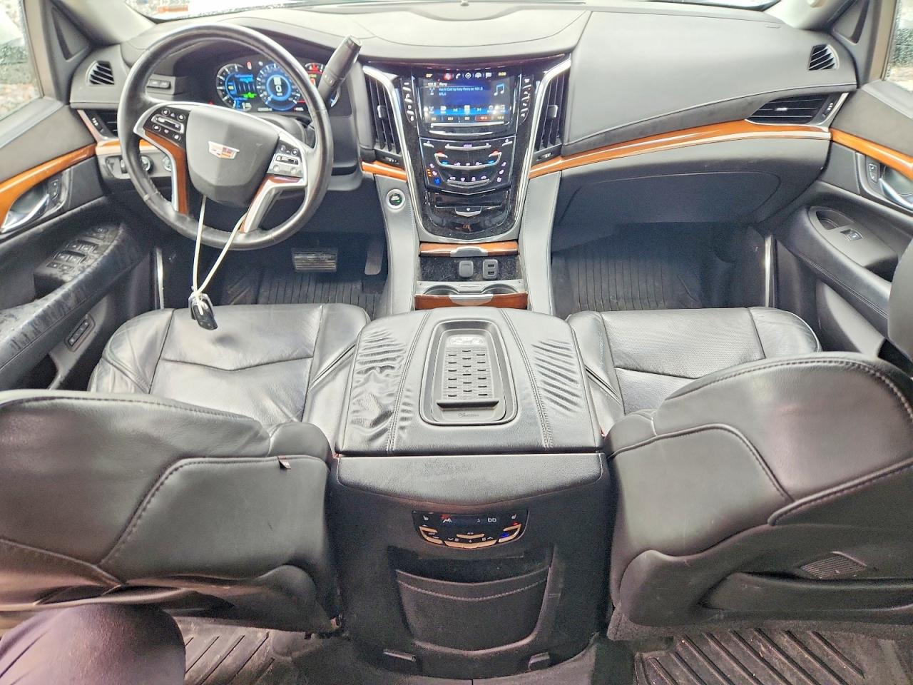 Cadillac Escalade Esv Premium Luxury