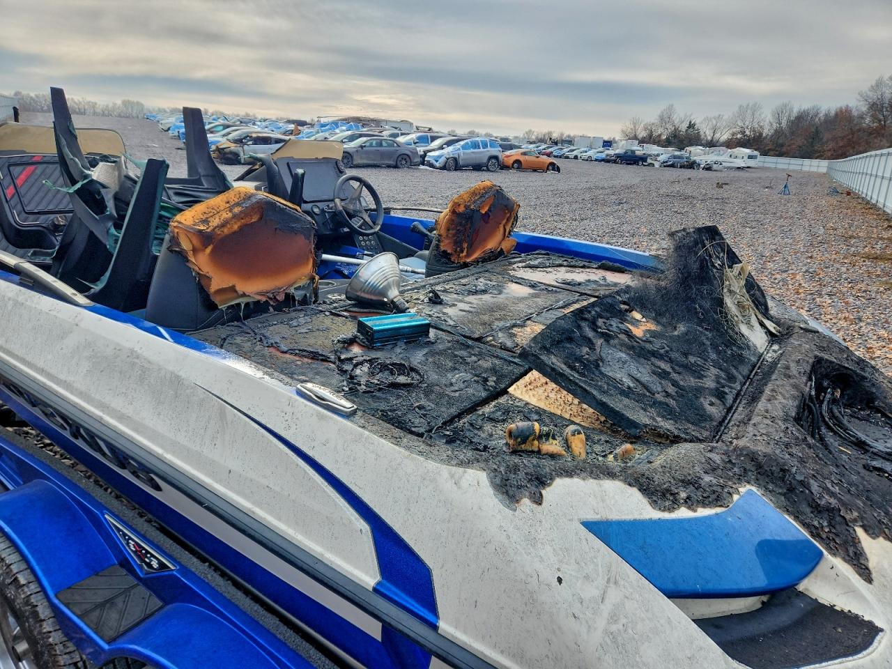 Vexus Boat