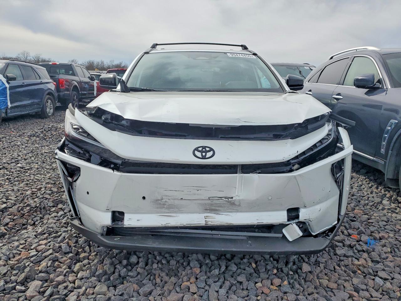 Toyota Bz Xle Xle
