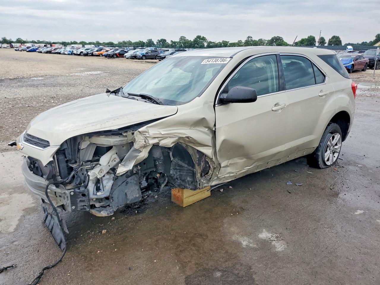 Salvage Chevrolet Equinox Image