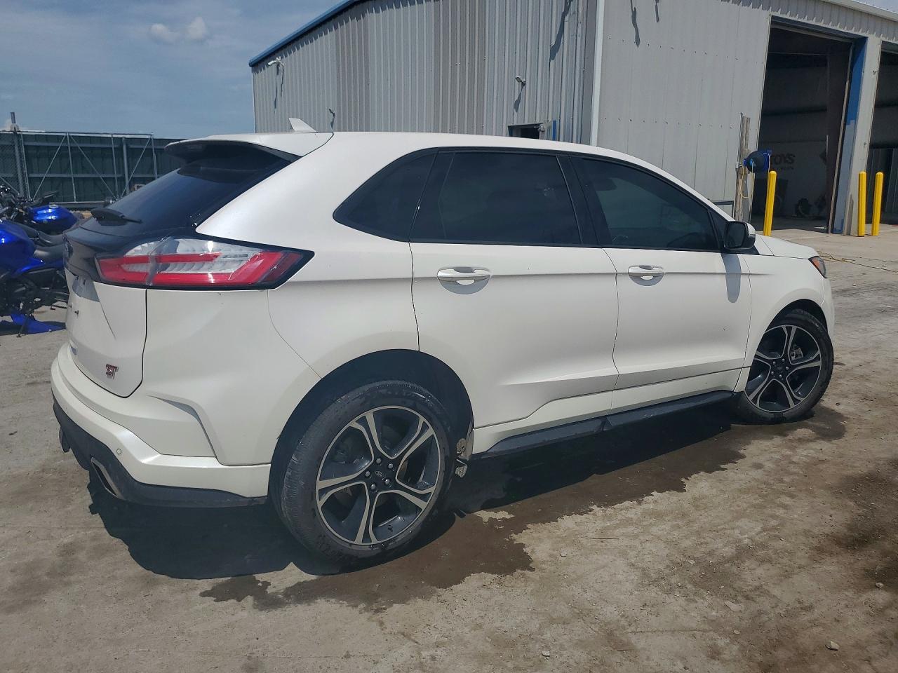 Ford Edge St