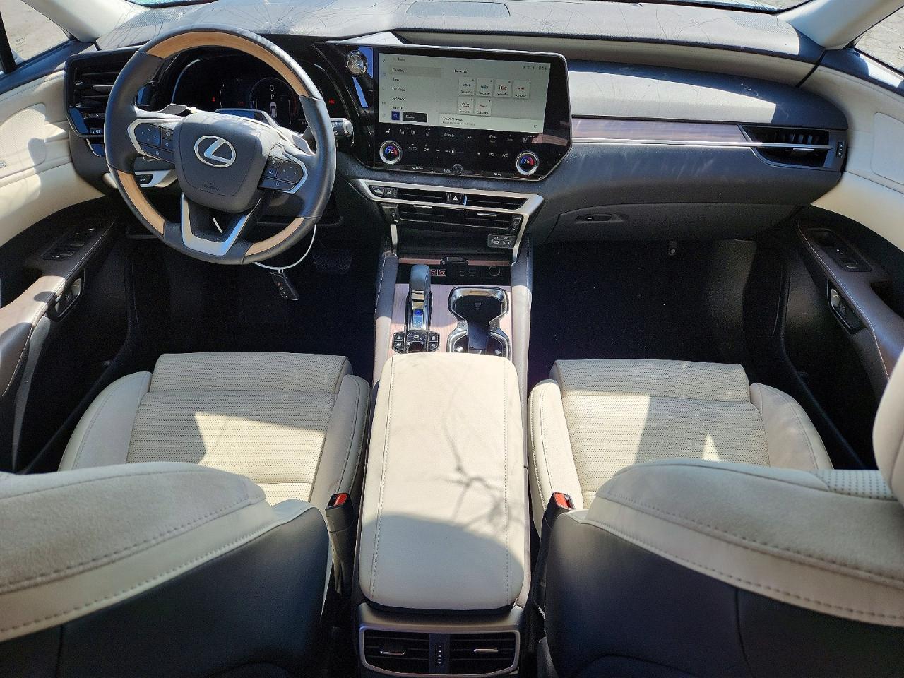 Lexus RX Luxury