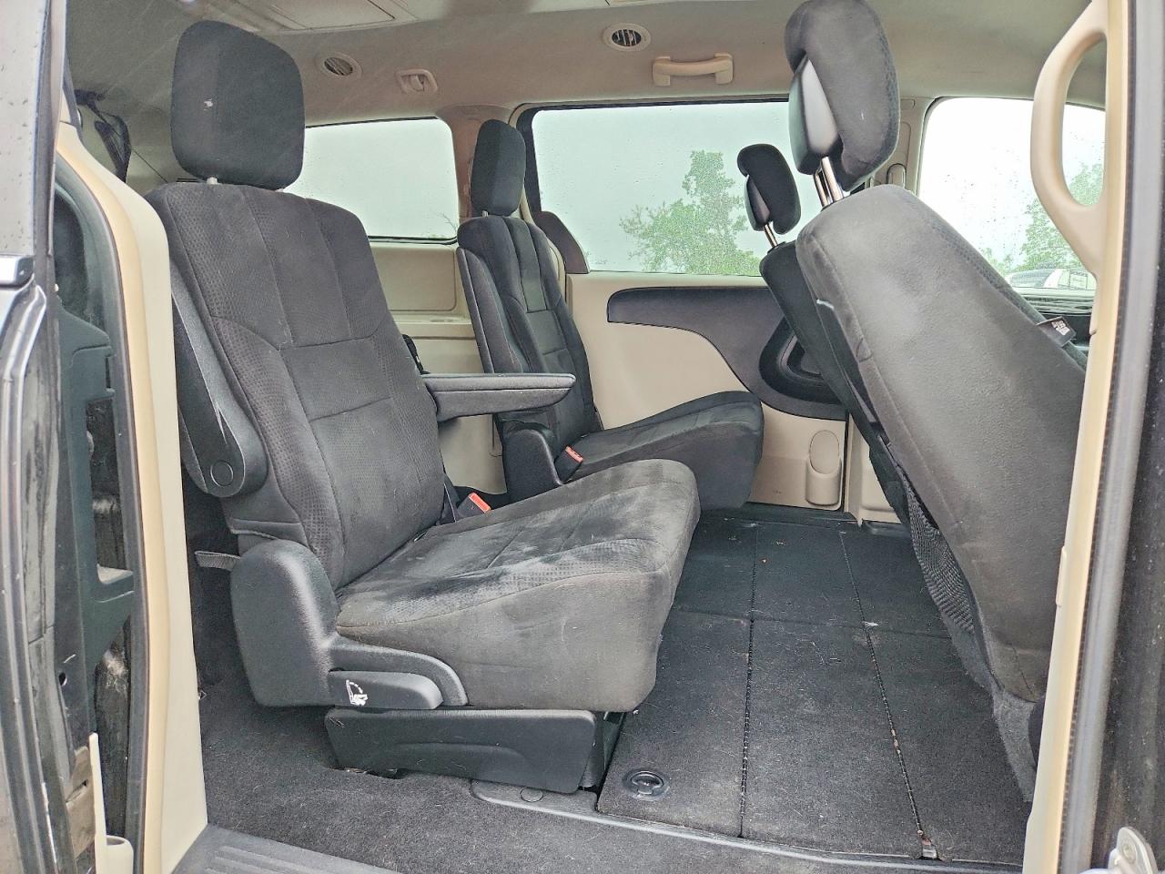 Dodge Caravan Crew