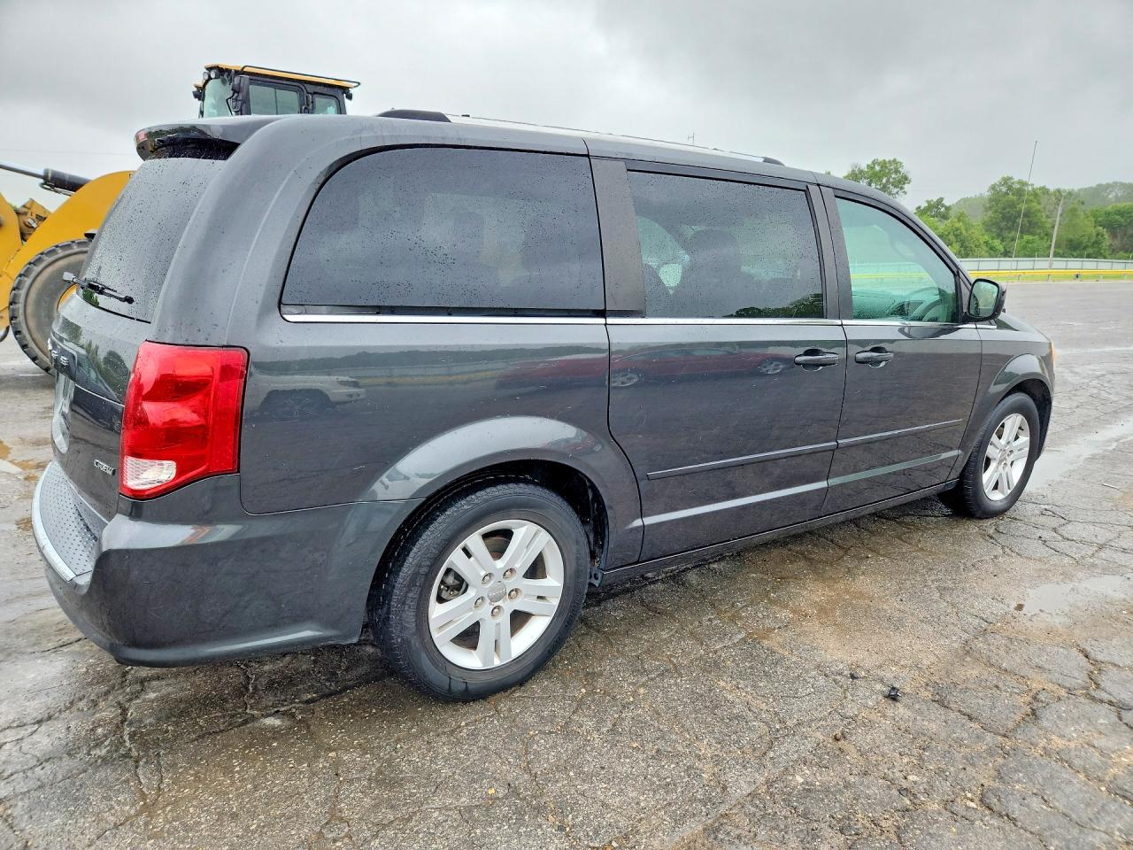 Dodge Caravan Crew