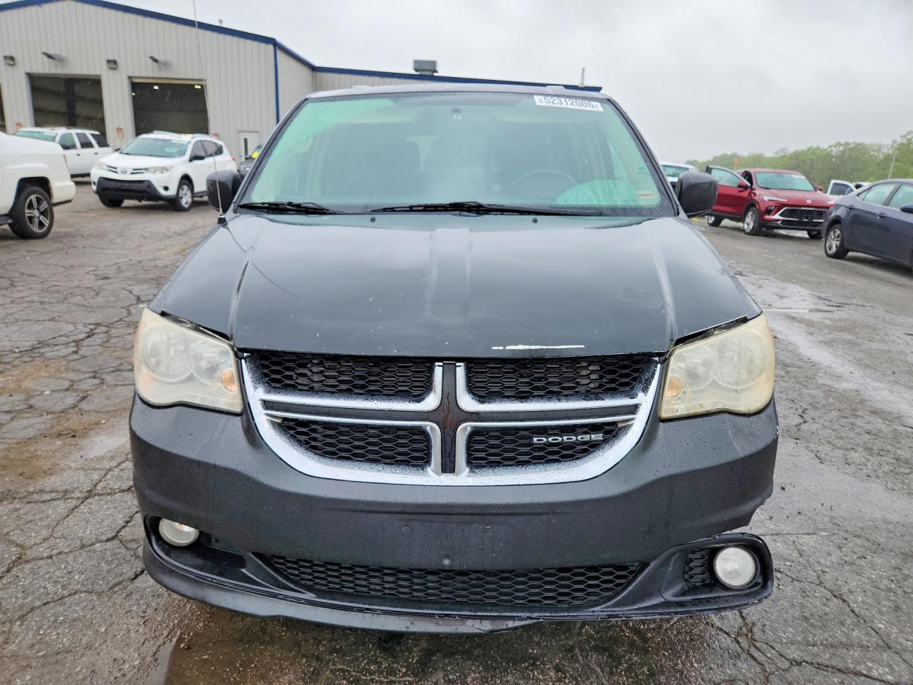 Dodge Caravan Crew