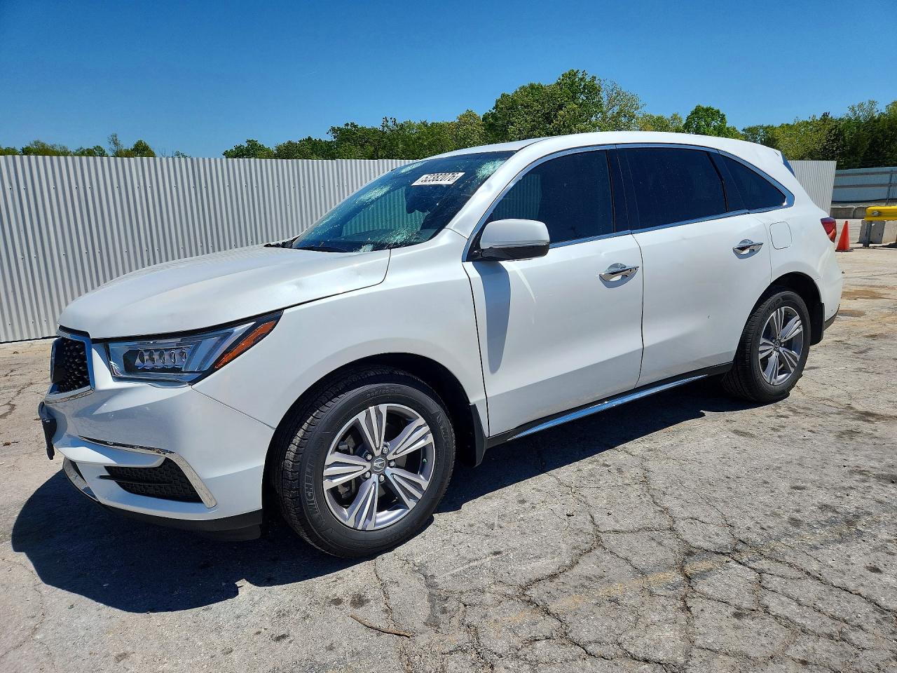 Salvage Acura MDX Image