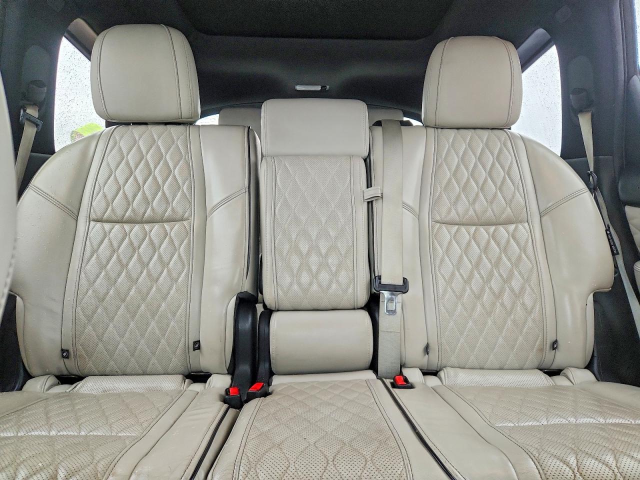 INFINITI Qx Luxe