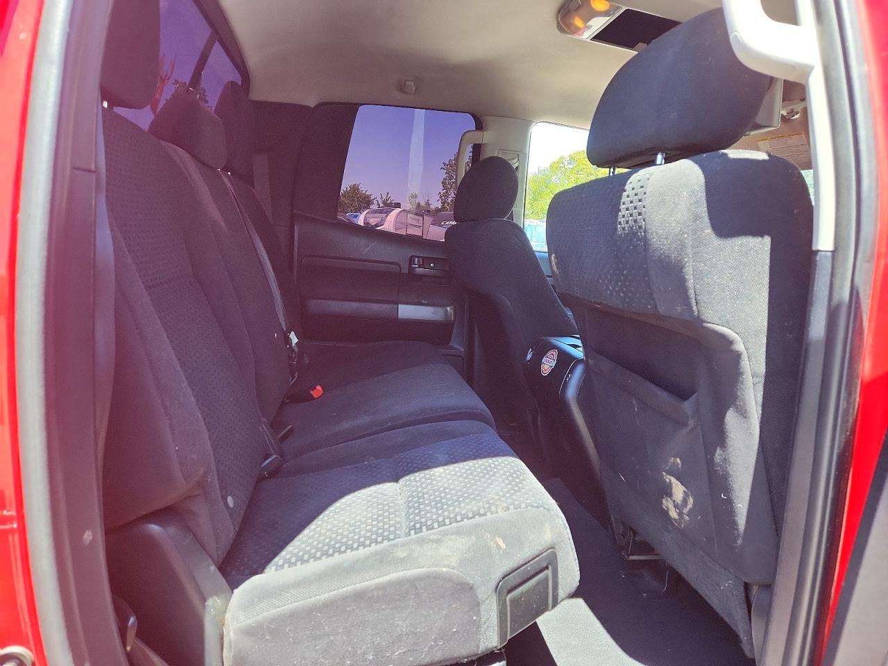 Toyota Tundra Double Cab Sr5