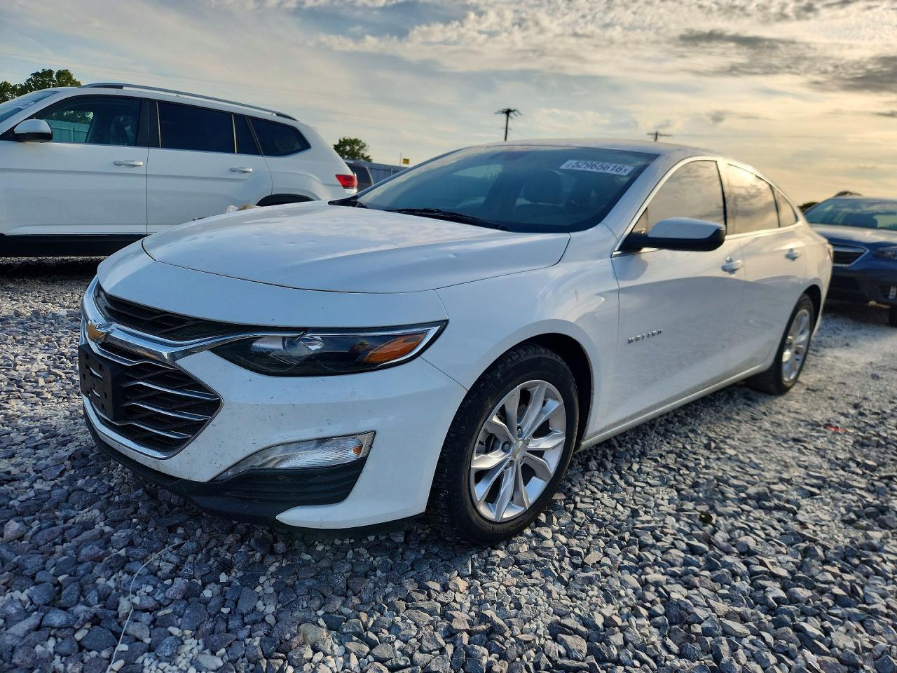 Salvage Chevrolet Malibu Image