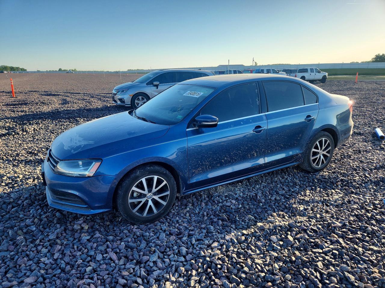 Salvage Volkswagen Jetta Image
