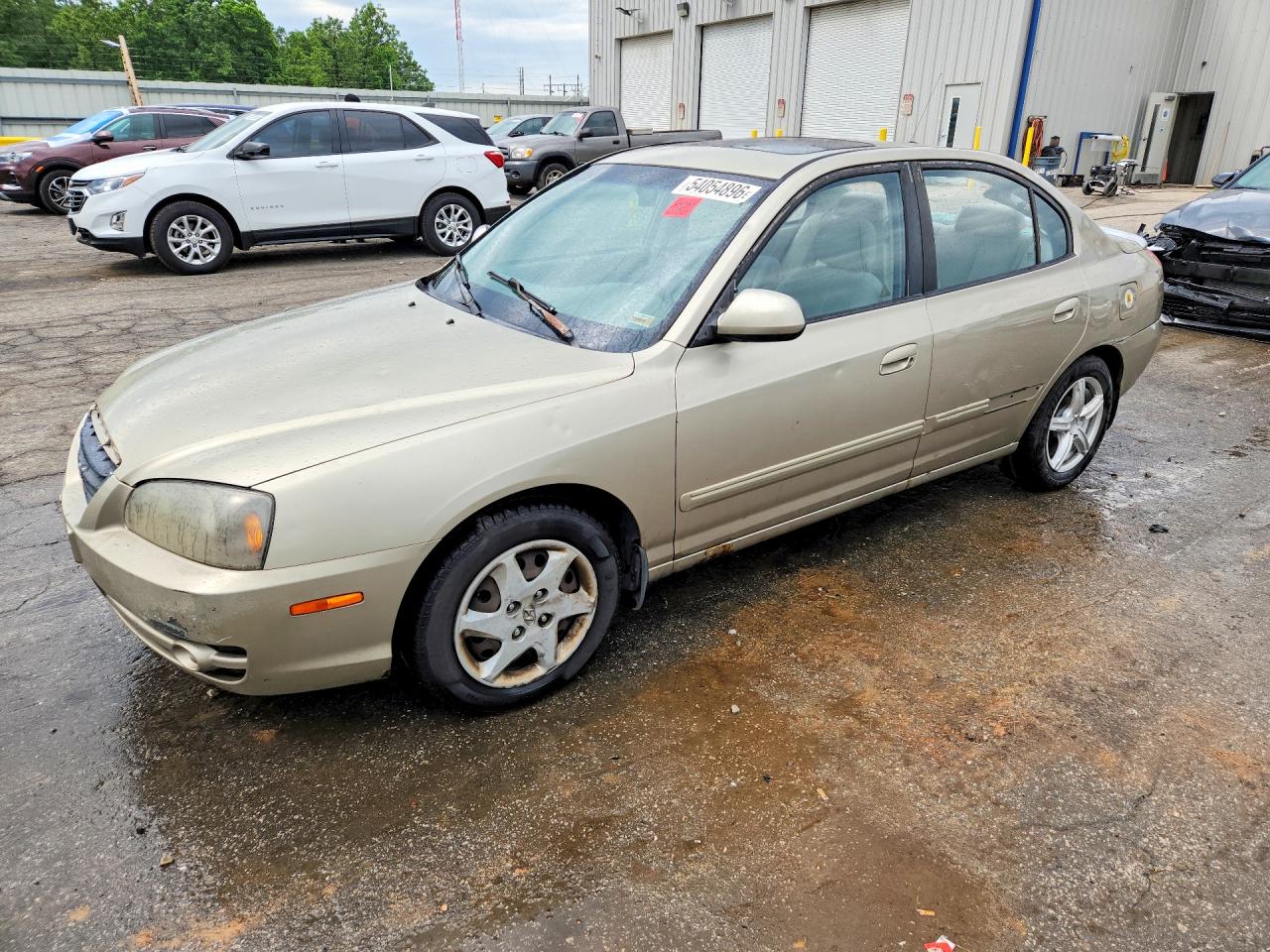 Salvage Hyundai ELANTRA Image
