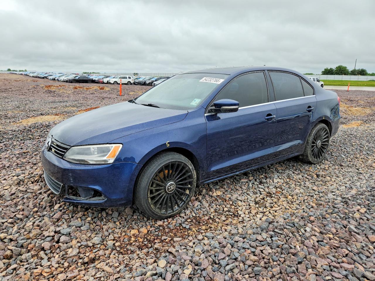 Salvage Volkswagen Jetta Image