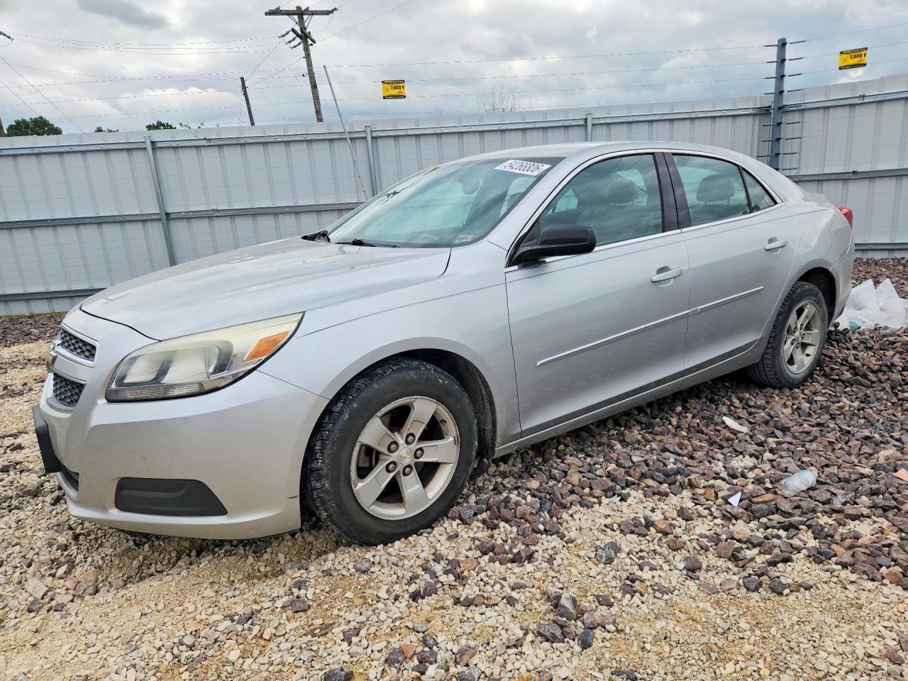 Salvage Chevrolet Malibu Image