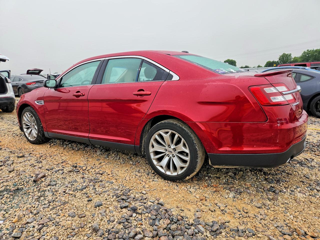 Ford Taurus Limited
