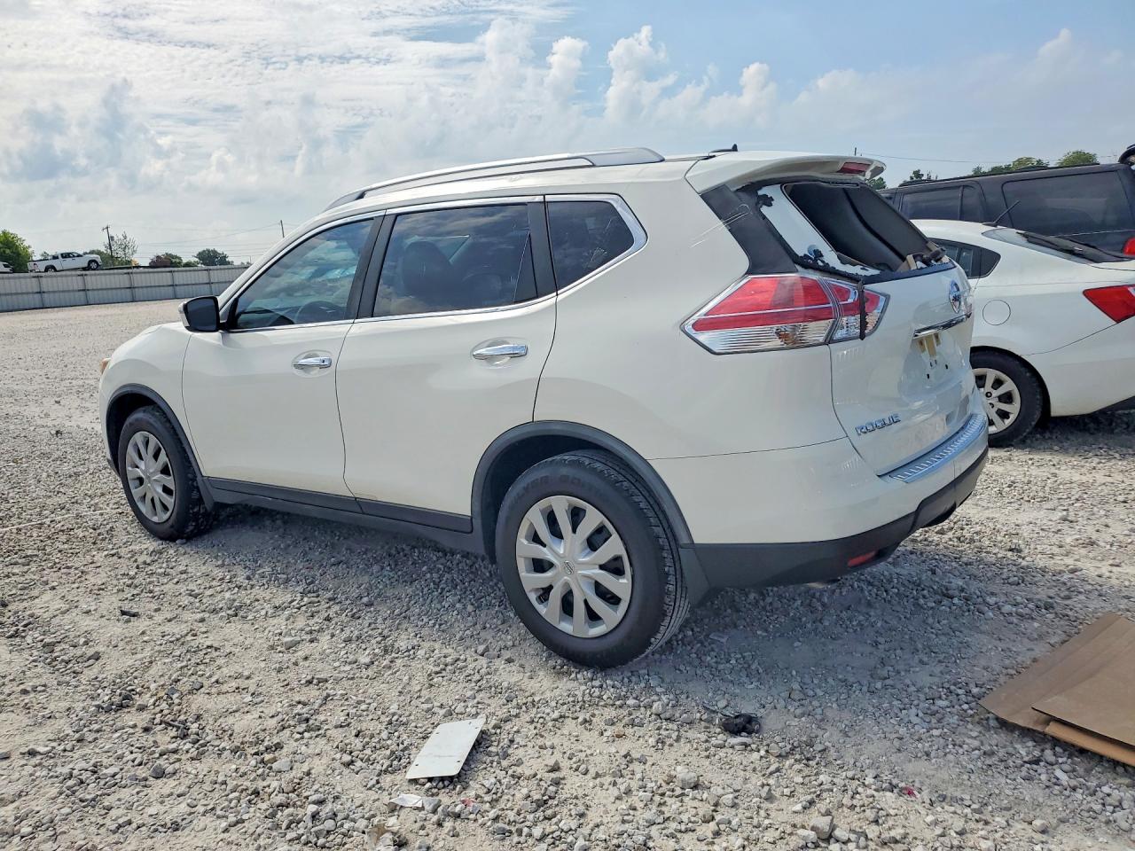 Nissan Rogue S