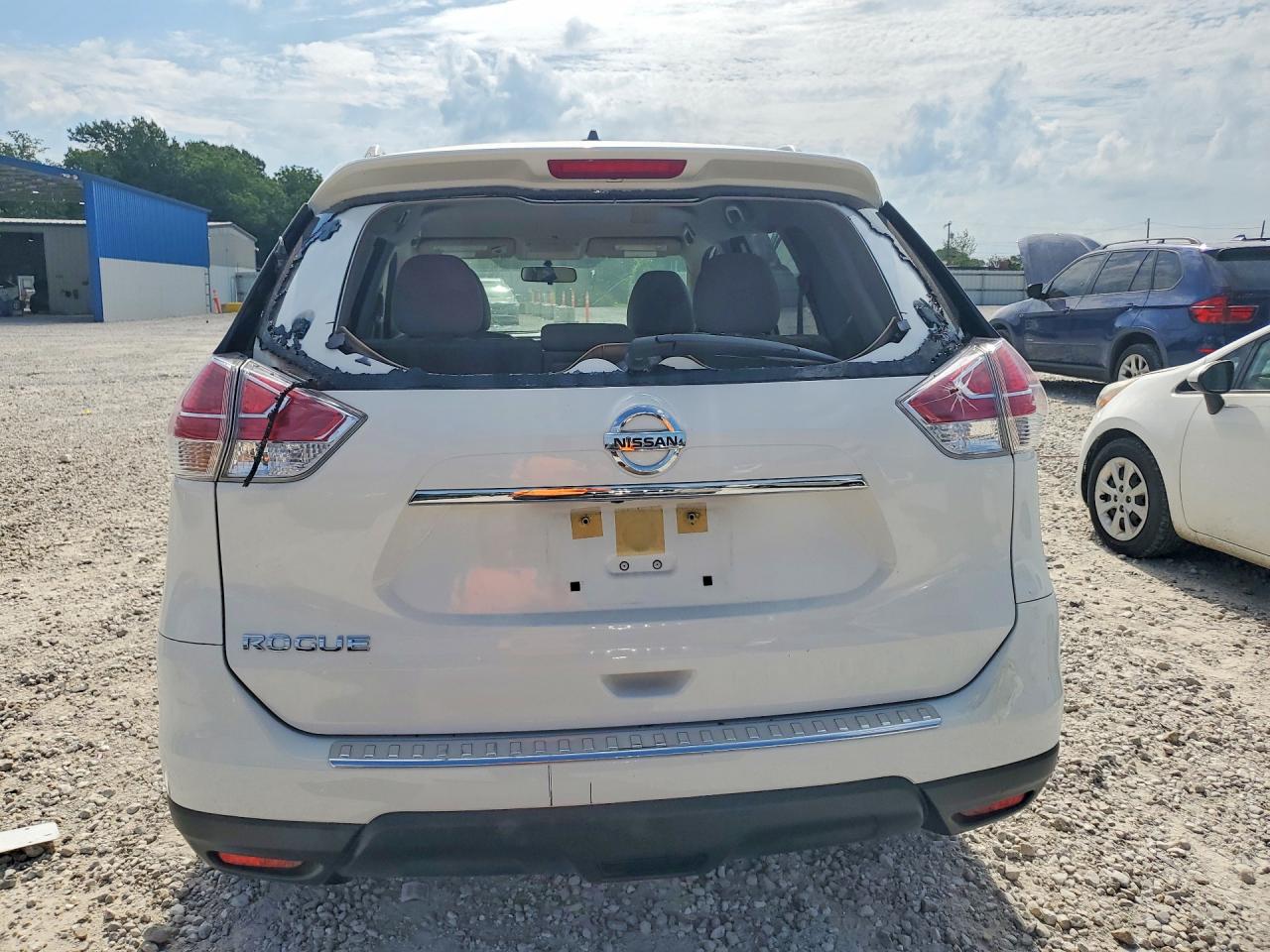 Nissan Rogue S
