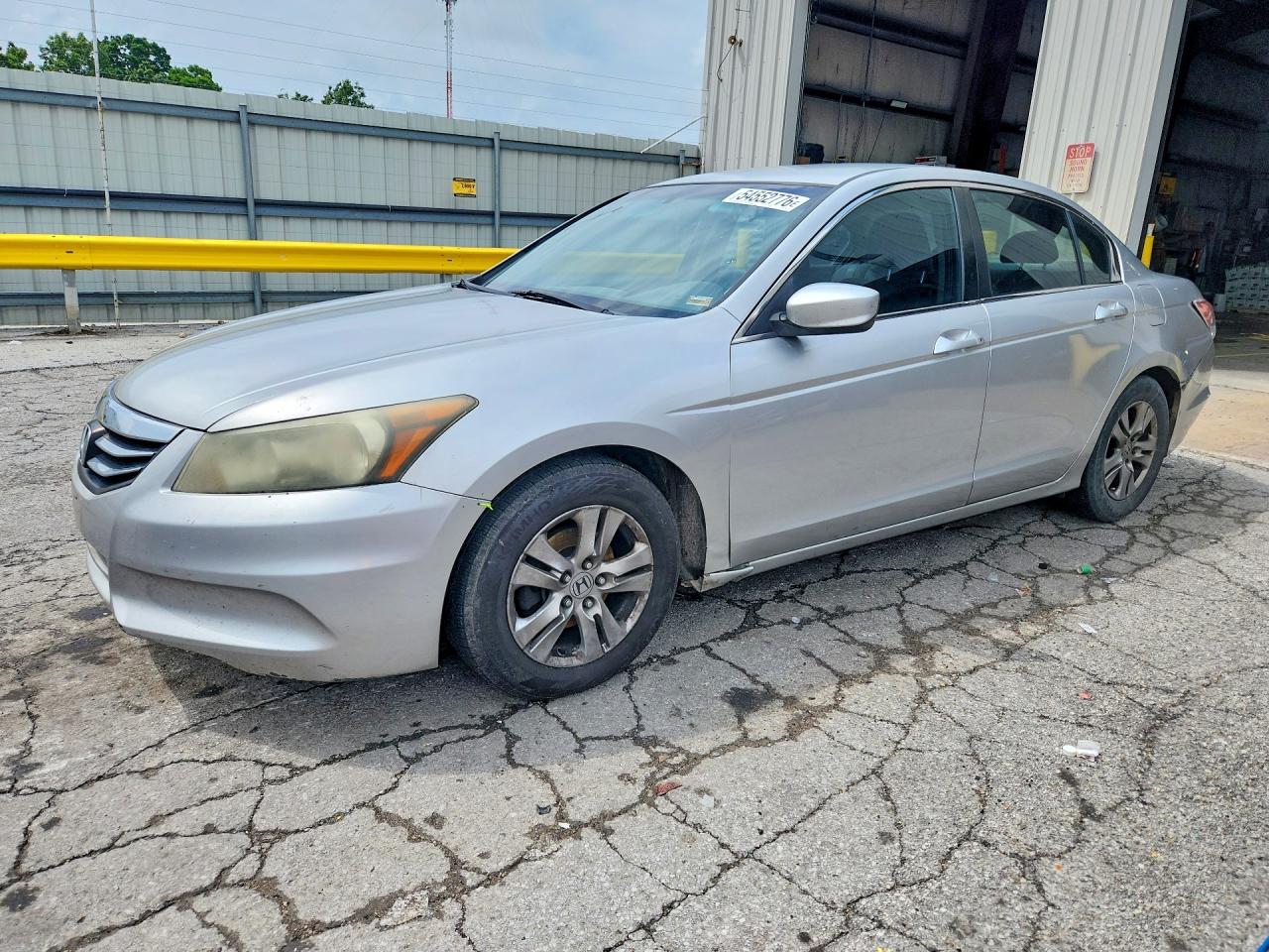 Salvage Honda Accord Image