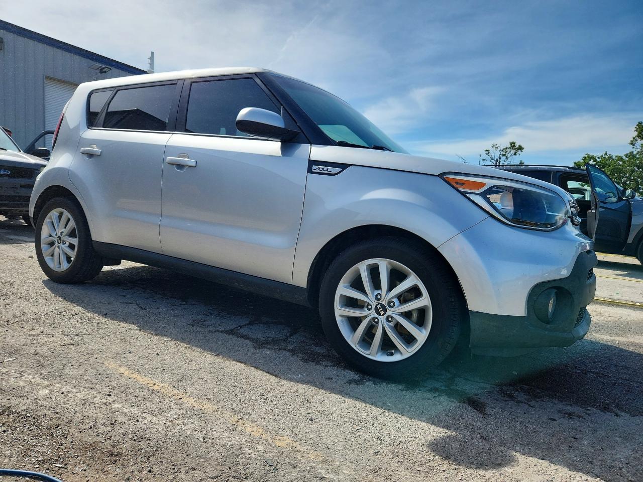 Kia Soul +
