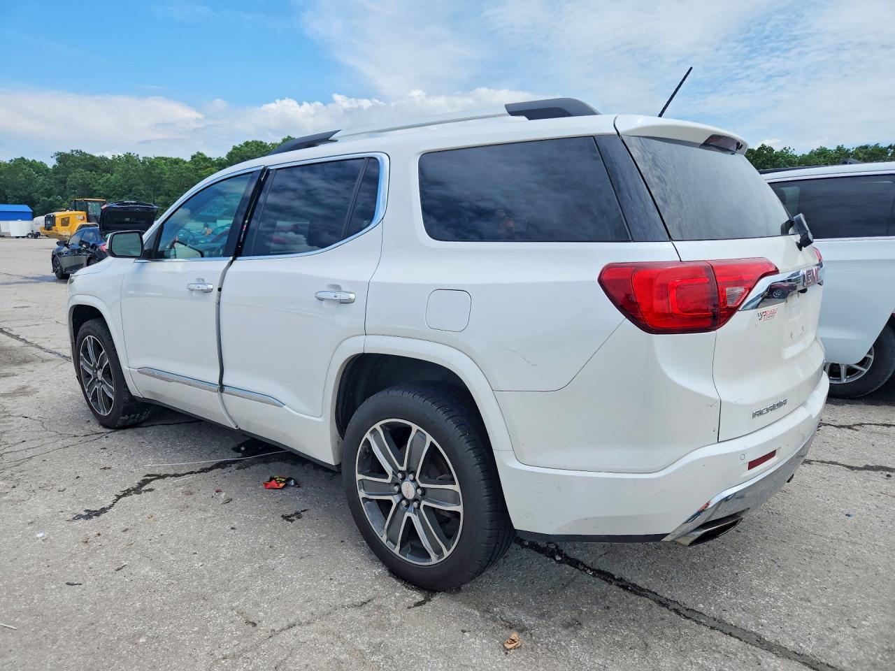 GMC Acadia Denali