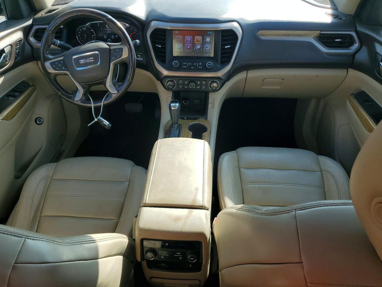 GMC Acadia Denali