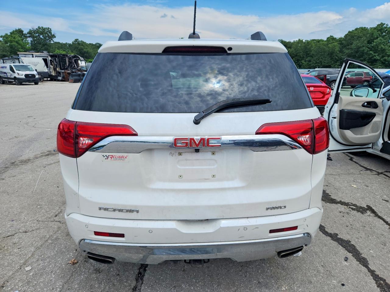 GMC Acadia Denali