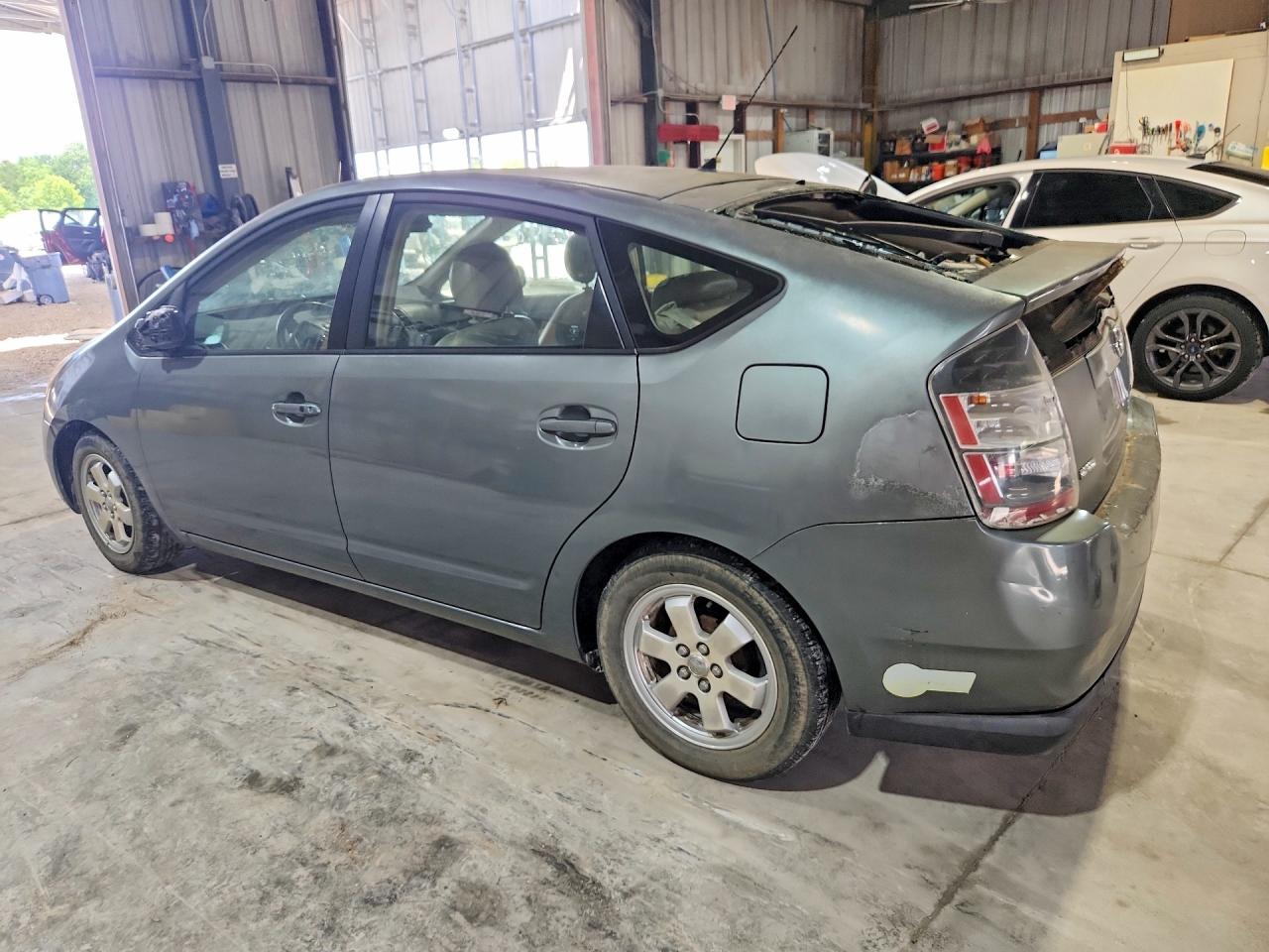 Toyota Prius Base
