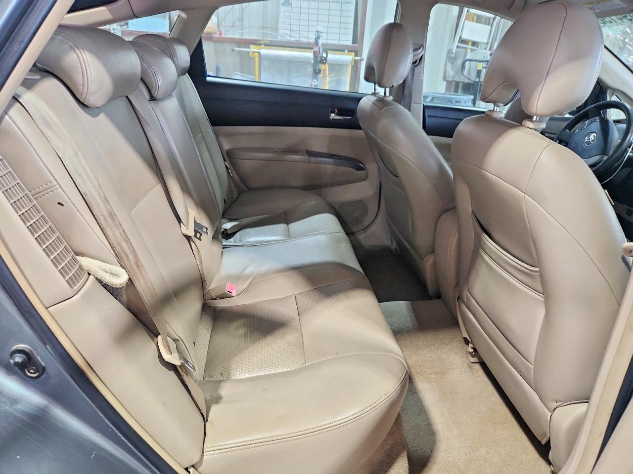 Toyota Prius Base