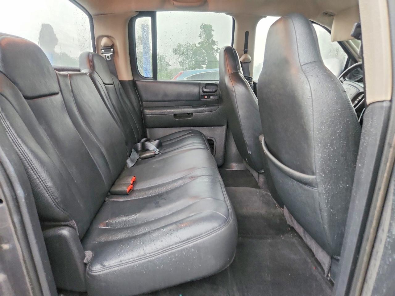 Dodge Dakota Quad Slt