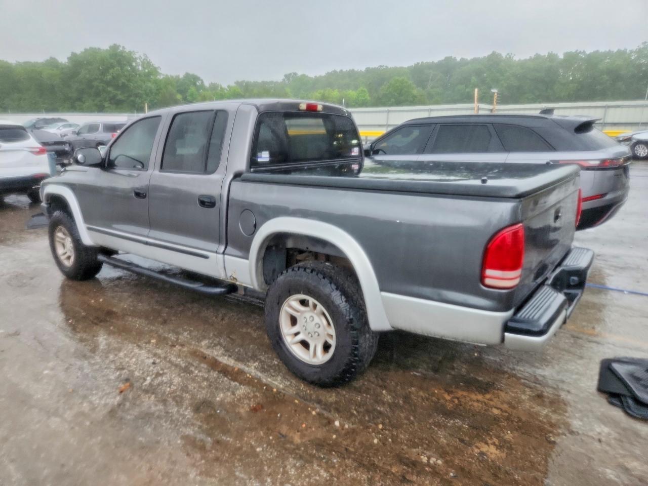 Dodge Dakota Quad Slt