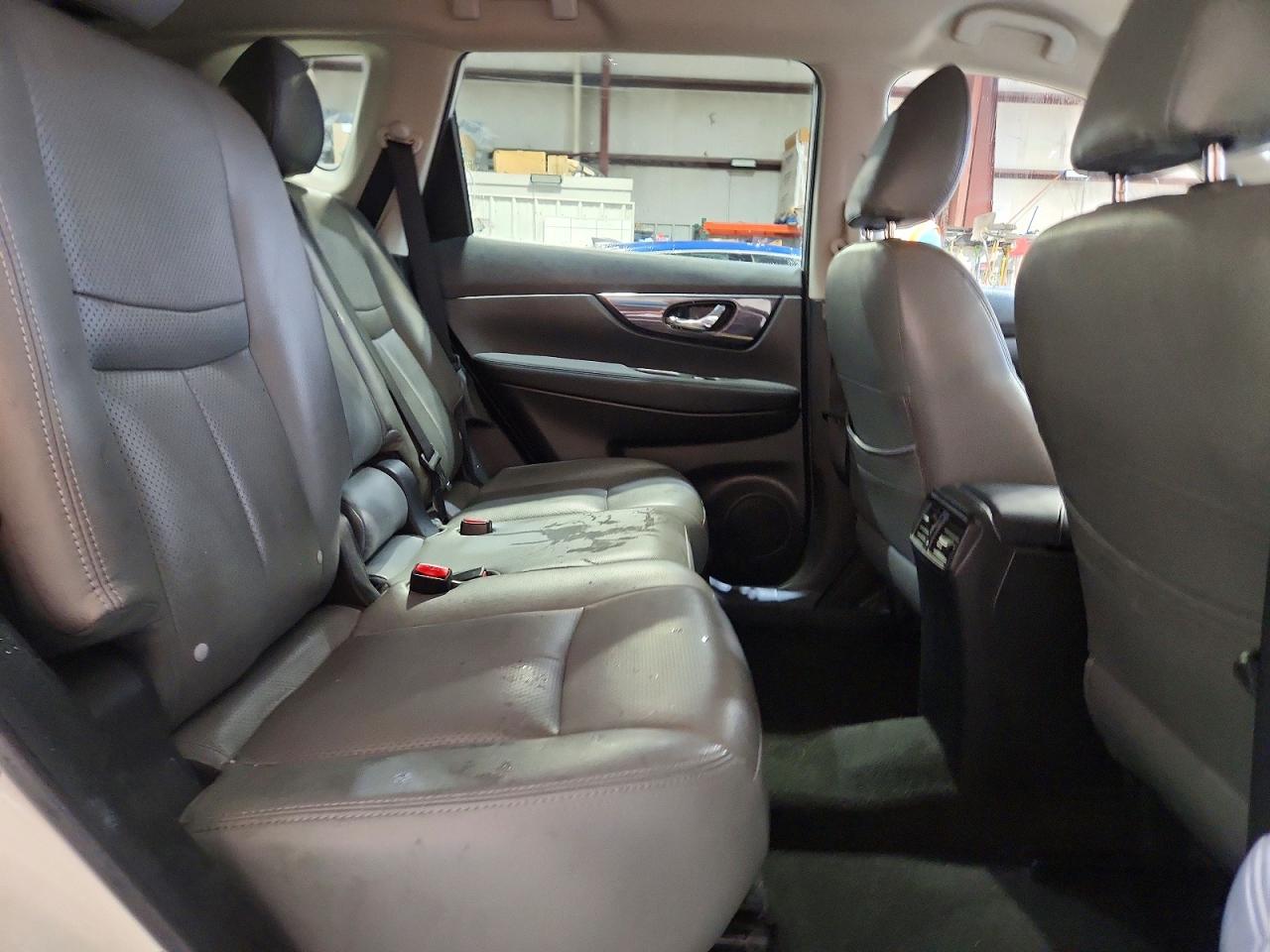 Nissan Rogue Sv
