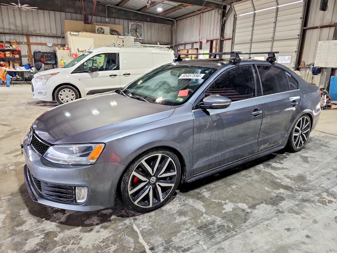 Salvage Volkswagen Jetta Image