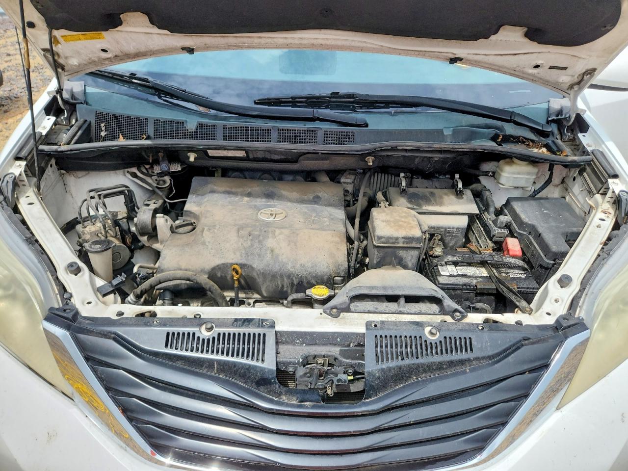 Toyota Sienna Le