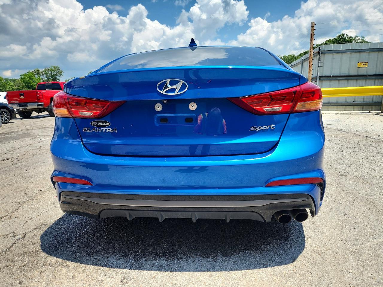 Hyundai ELANTRA Sport