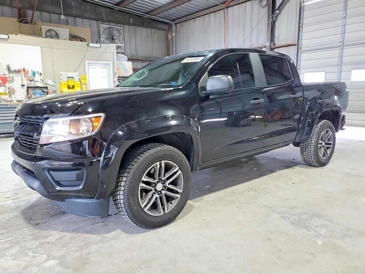 Salvage Chevrolet Colorado Image