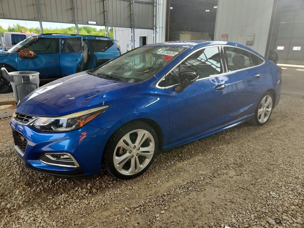 Salvage Chevrolet Cruze Image
