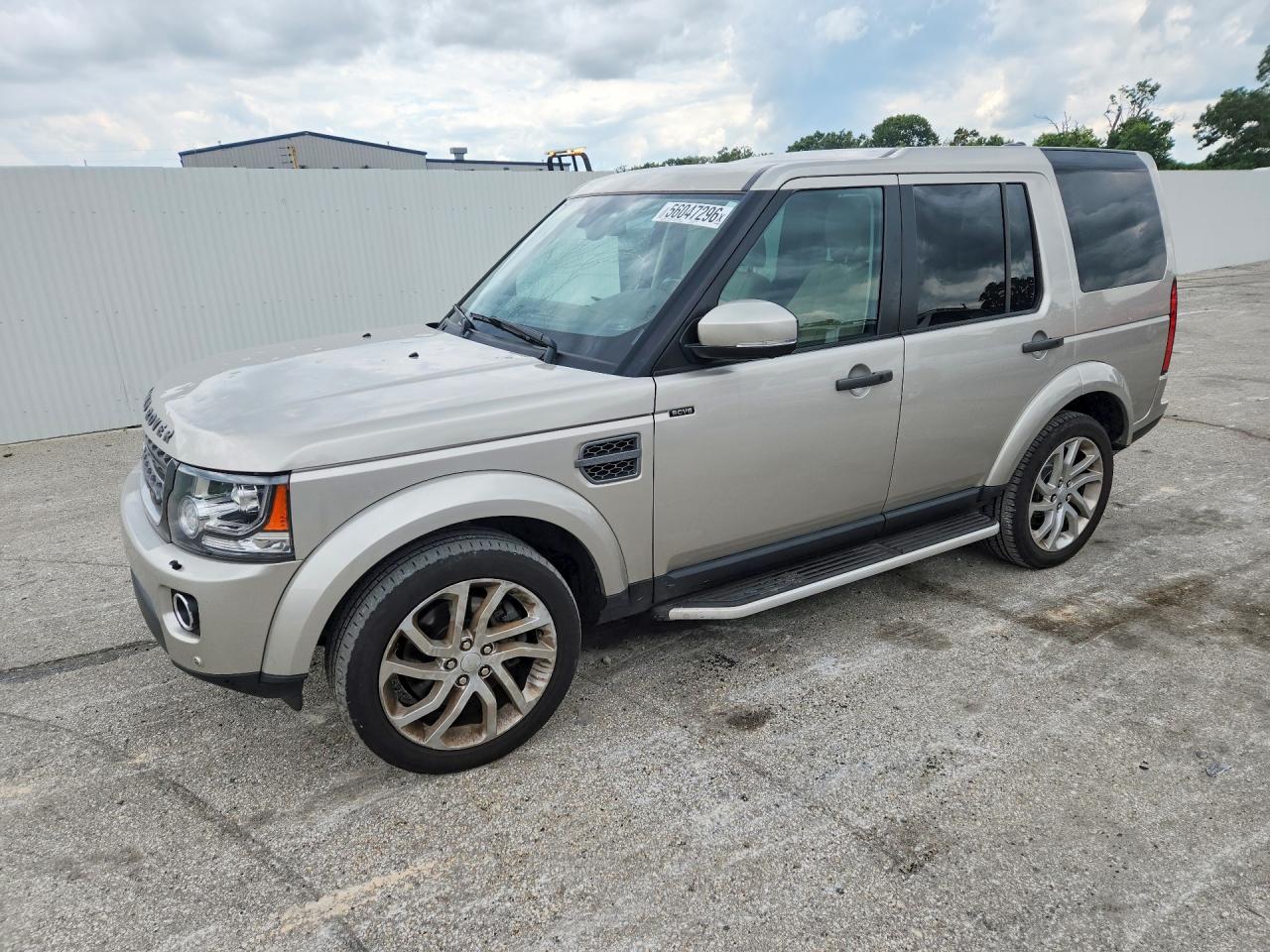 Salvage Land Rover LR4 Image