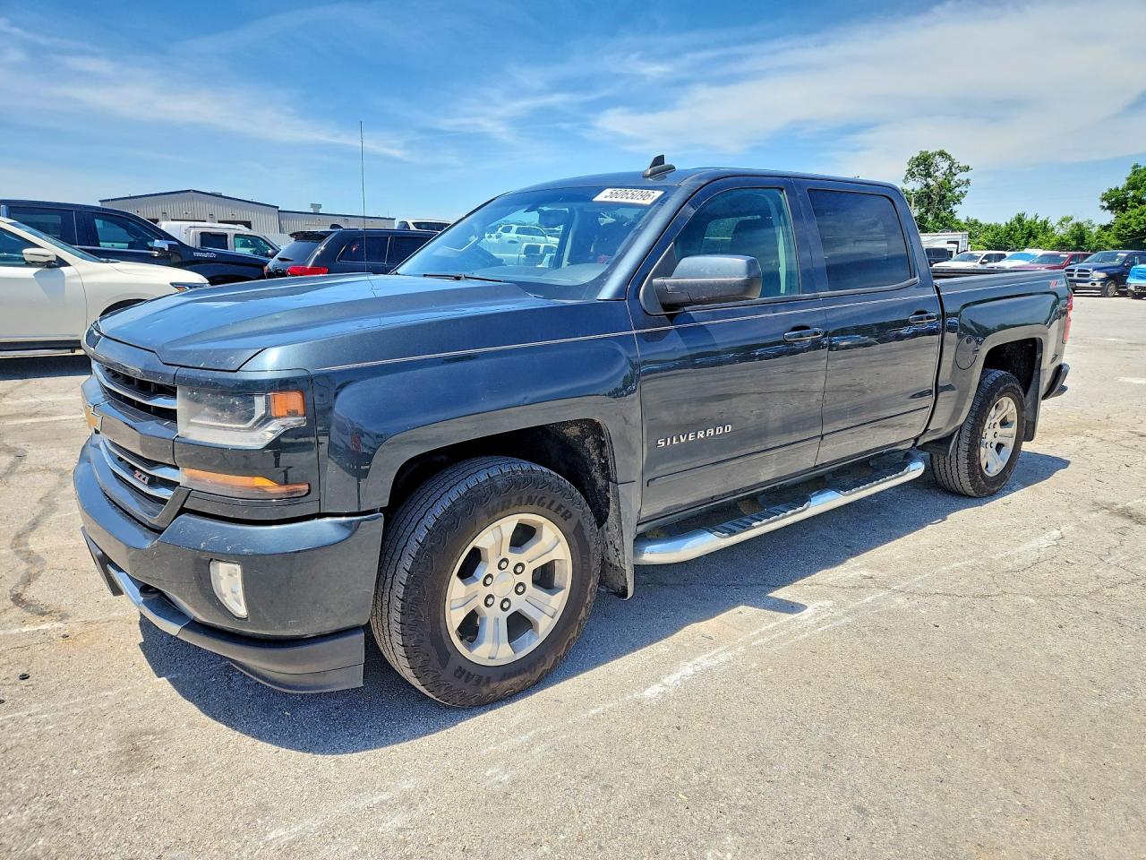 Salvage Chevrolet Silverado Image