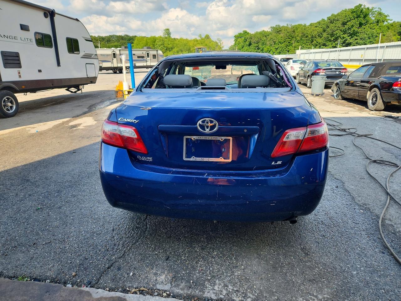 Toyota Camry Le