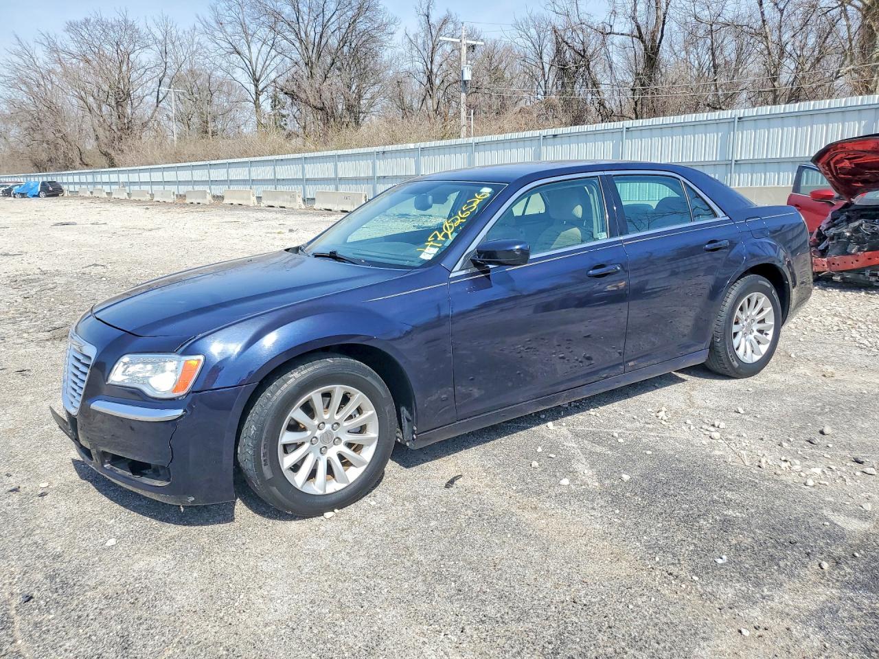 Salvage Chrysler 300 Image