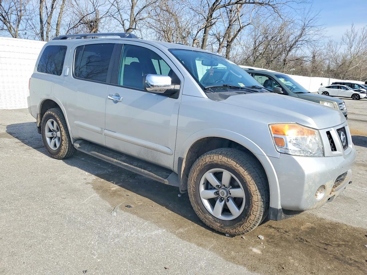 Nissan Armada Sv