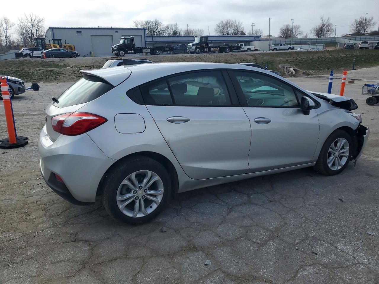 Chevrolet Cruze Ls
