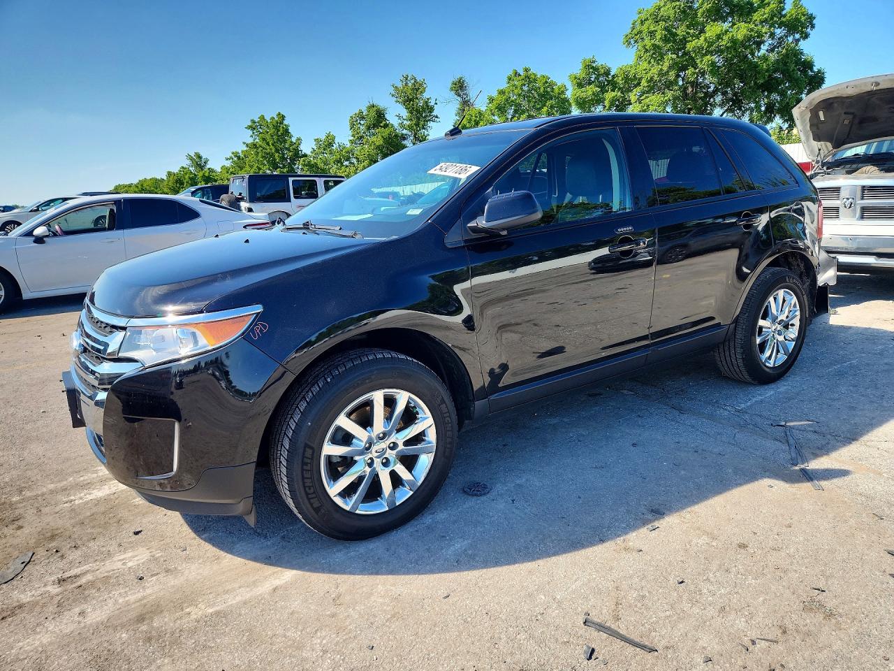 Salvage Ford Edge Image