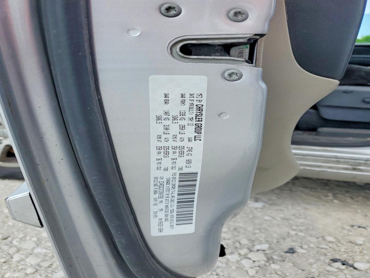 Dodge Caravan Sxt