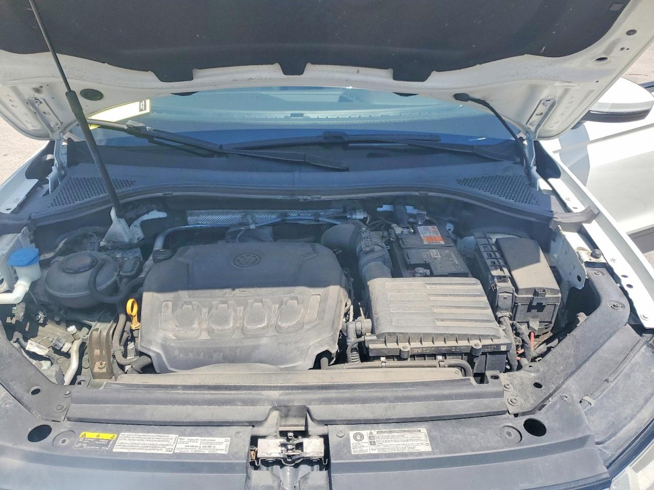 Volkswagen Tiguan S