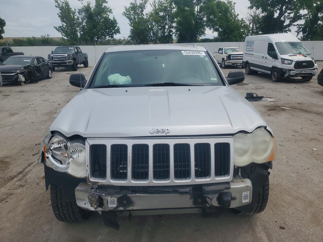 Jeep Grand Cherokee Laredo