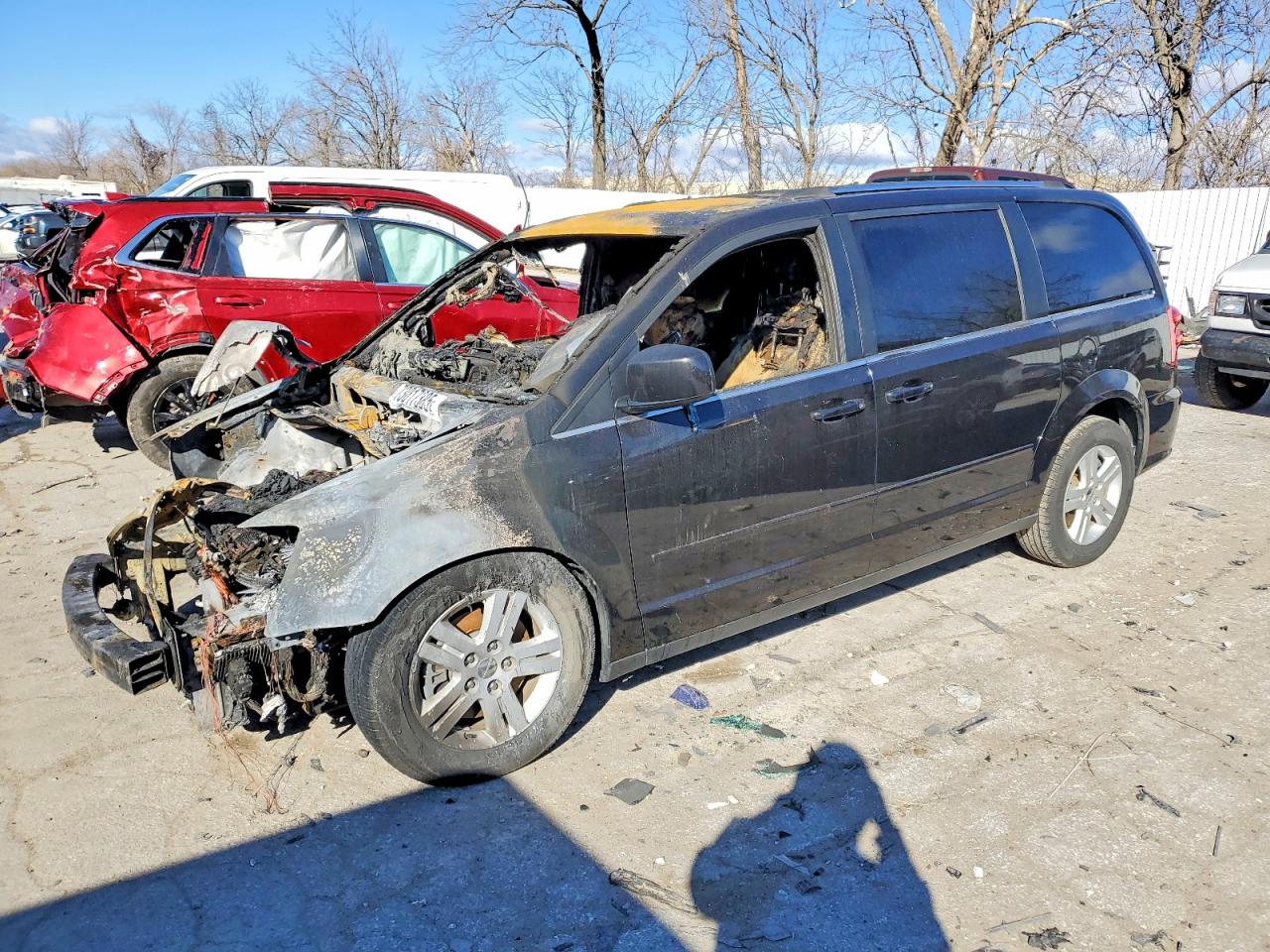 Salvage Dodge Caravan Image