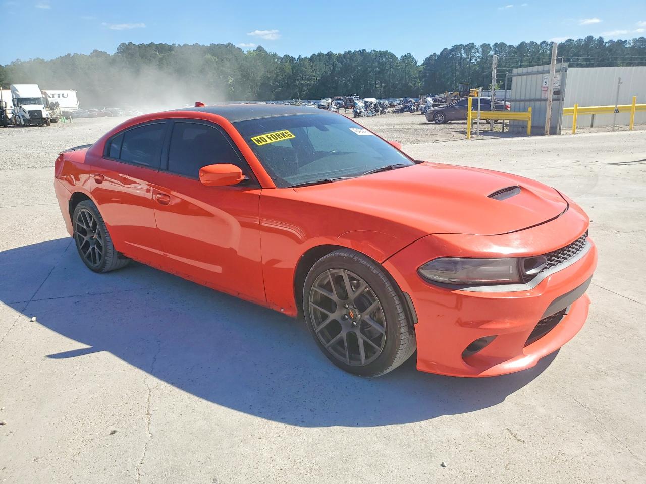 Dodge Charger R