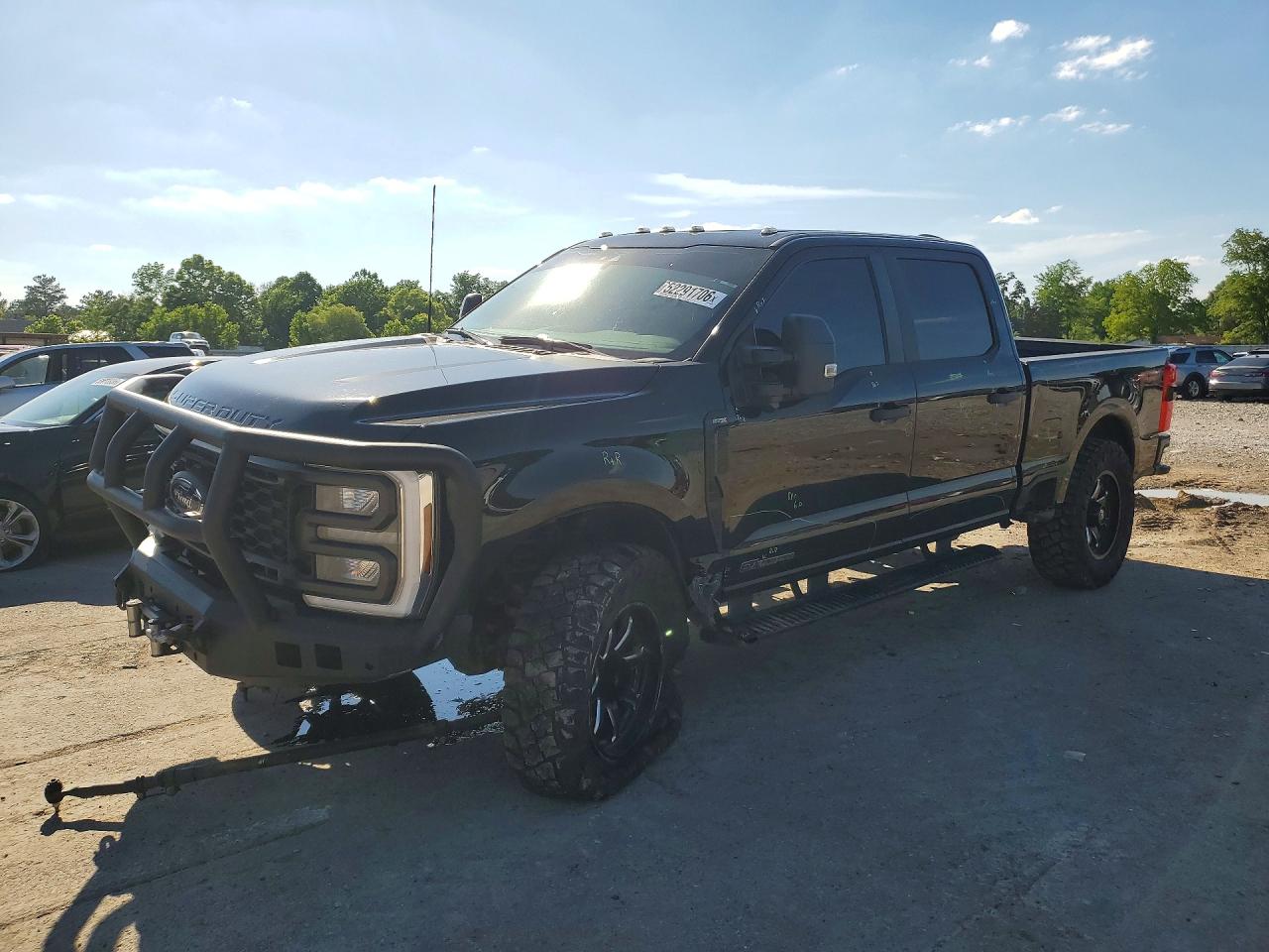 Salvage Ford F-250 Image