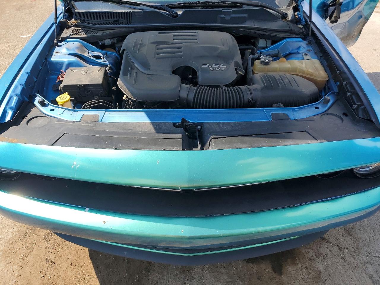 Dodge Challenger Sxt